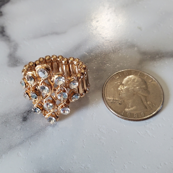 Gold Tone Stretch Ring with Rhinestone Jewels BLING 💥3 for $24💥 - Picture 6 of 13